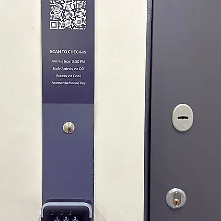 شقة فندقية J14a I & Automated Self Check-in