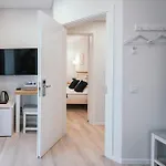 Hotel apartamentowy J14a I & Automated Self Check-in Wilno