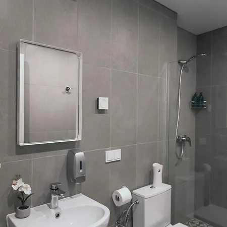 J14a I & Automated Self Check-in Apartahotel Vilna