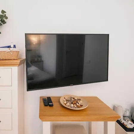 J14a I & Automated Self Check-in Vilnius