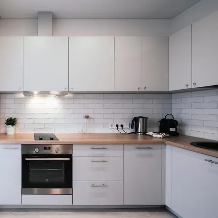 J14a I & Automated Self Check-in Aparthotel 3*